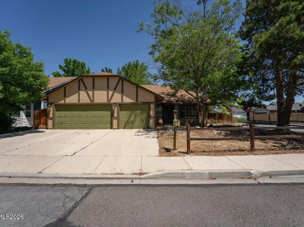 2030 Woodhaven Ln, Sparks, NV 89434
