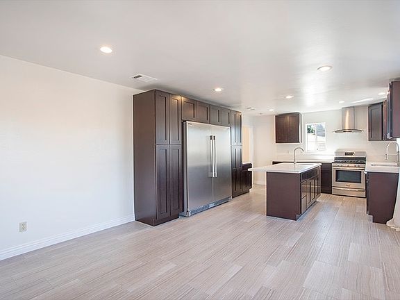 3rd image of 6027 Fayette St