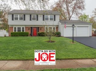 13218 Pressmont Ln, Fairfax, VA 22033