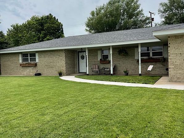 1104 Walter Wilmeth Dr
