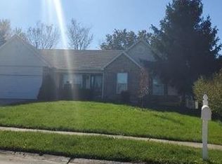 1904 Bonnie Brook Ln, Wentzville, MO 63385