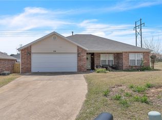 814 SW Ouachita Dr, Bentonville, AR 72712