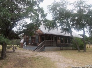 622 White Tail Run, Uvalde, TX 78801