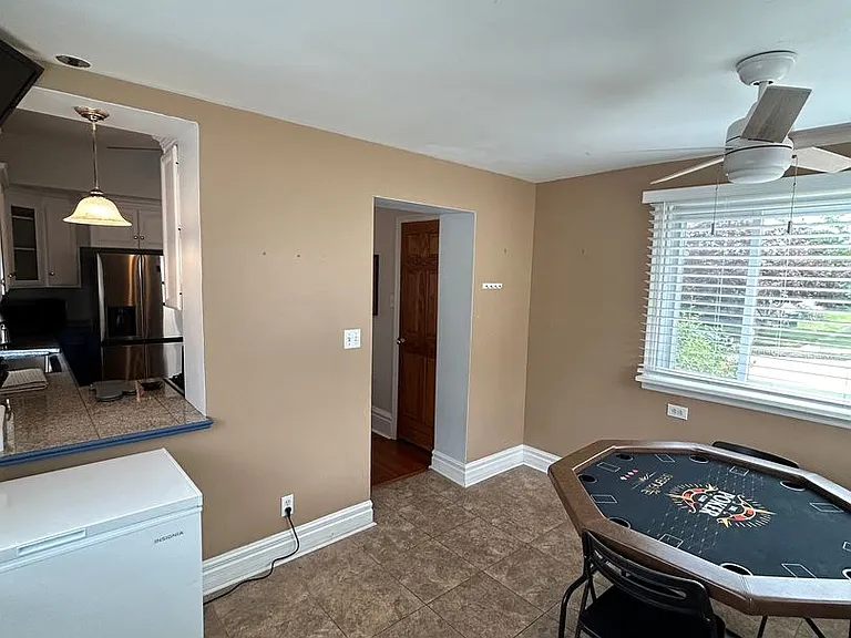 930 Ridge Ave — Photo 111