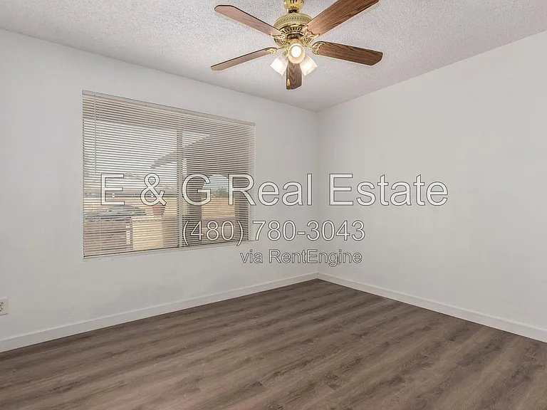 5055 W Vogel Ave — Photo 21