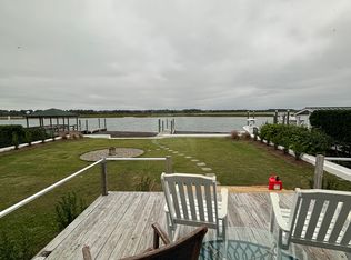 28 Pelican Dr #B, Wrightsville Beach, NC 28480