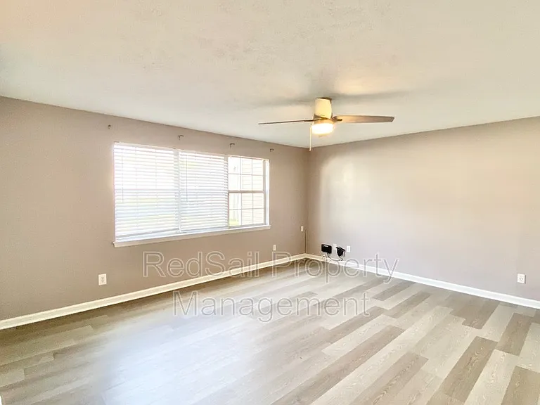 15 Cape Dorey Dr — Photo 8