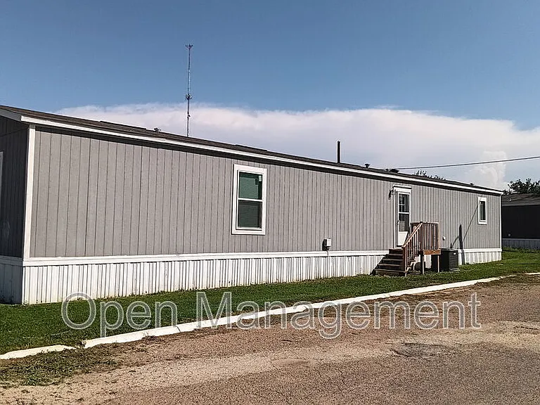 2501 Martin Luther King Blvd #800 — Photo 4