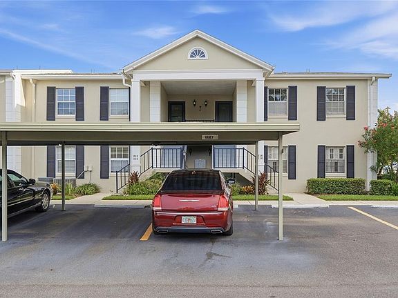 2nd image of 689 LAKE HOWARD DRIVE NW #213