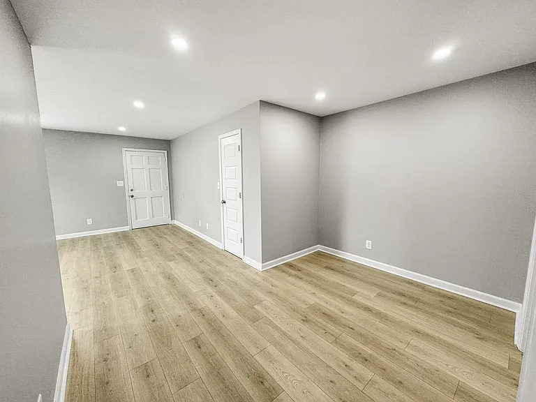Experience comfortable and stylish living at Westridge Village Apartments — Photo 9