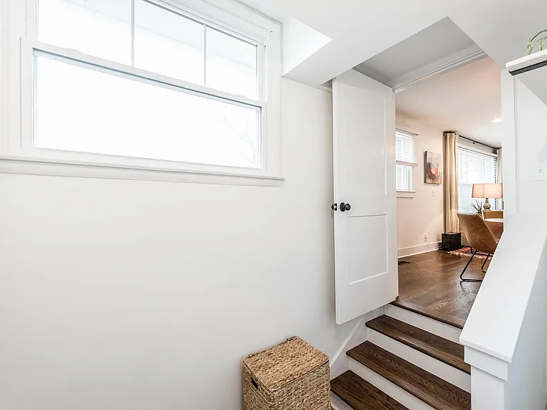 1003 Woods Lake Dr — Photo 24
