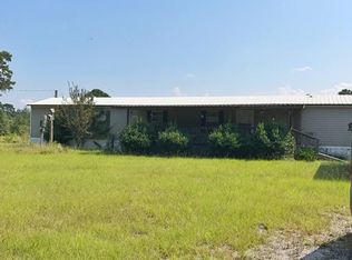 888 Sand Island Dr, Camden, AL 36726