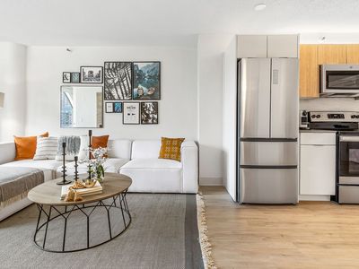 800 S Wells St APT 1205, Chicago, IL, 60607