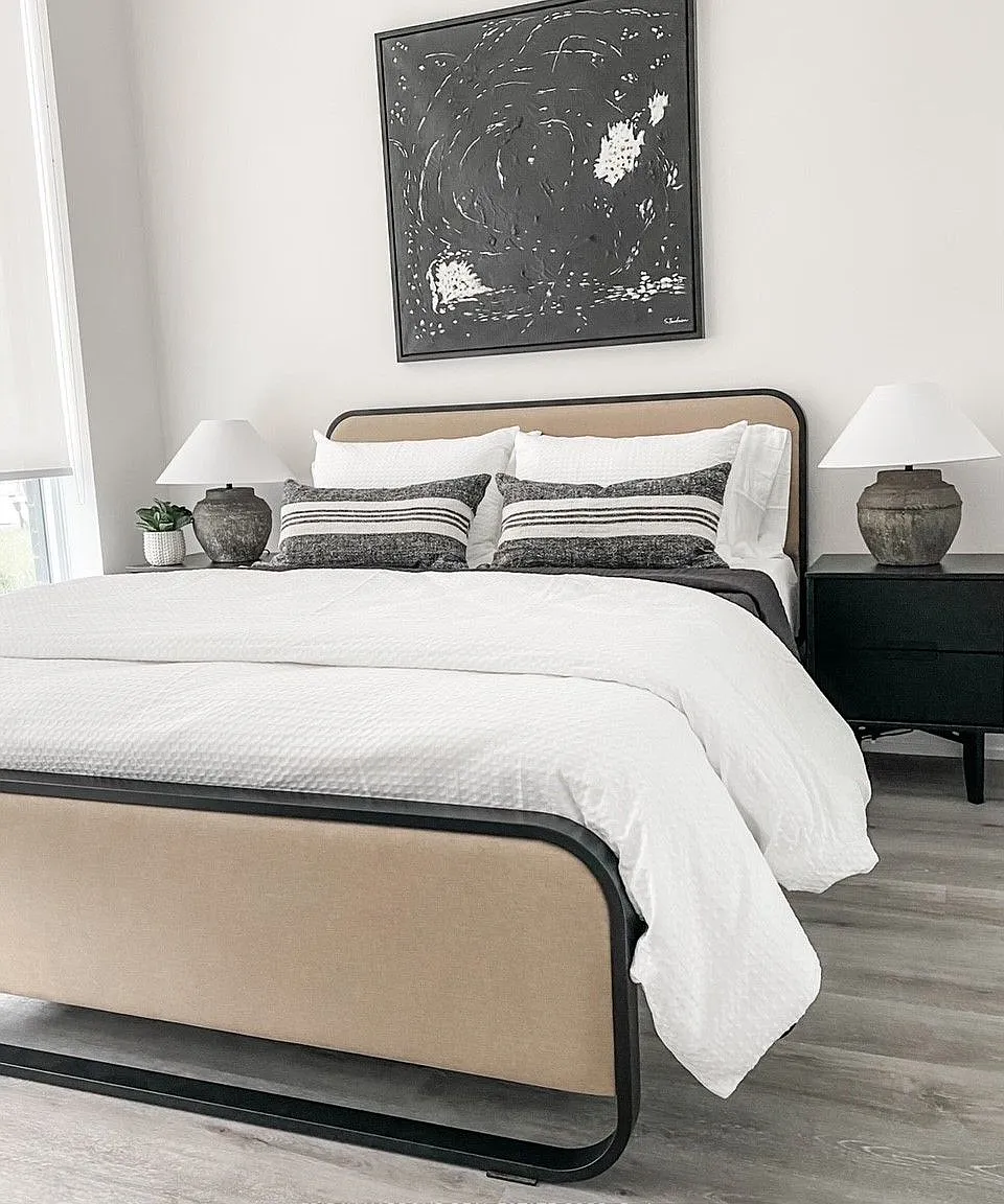 1 bed, $2,300 — Photo 4