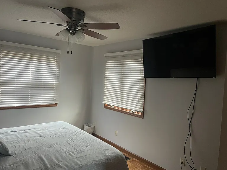 1074 Chapman Lake Dr — Photo 19