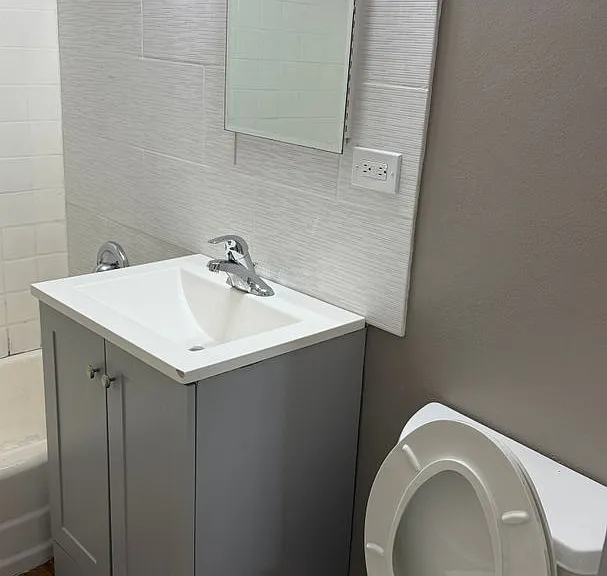27 N 29 N Dryden Pl — Photo 12