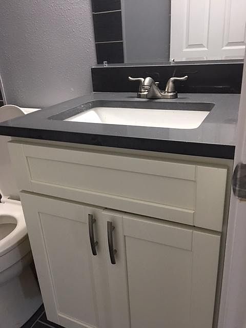 Bathroom vanity