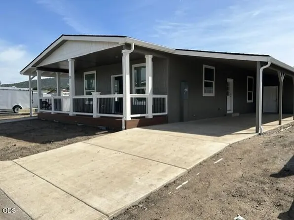 333 Mountain View Dr Unit 121, Talent, OR 97540