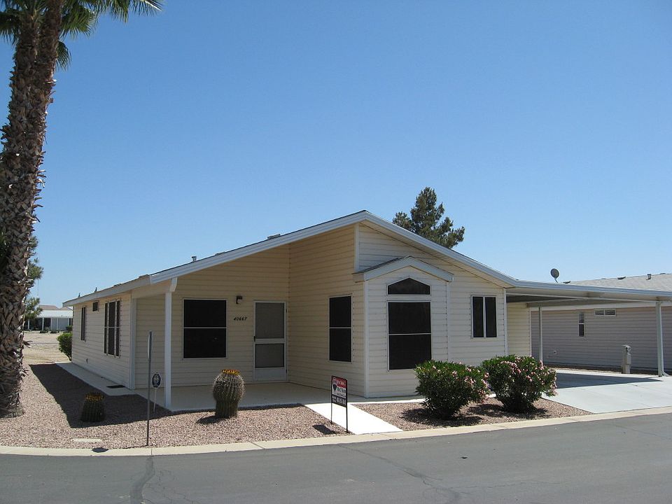 1st image of 40667 N CLUBHOUSE Drive