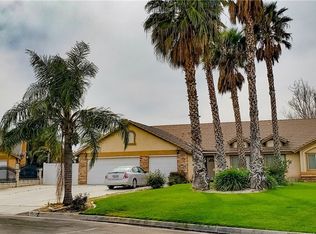 4809 Meadow Land Dr, Riverside, CA 92509