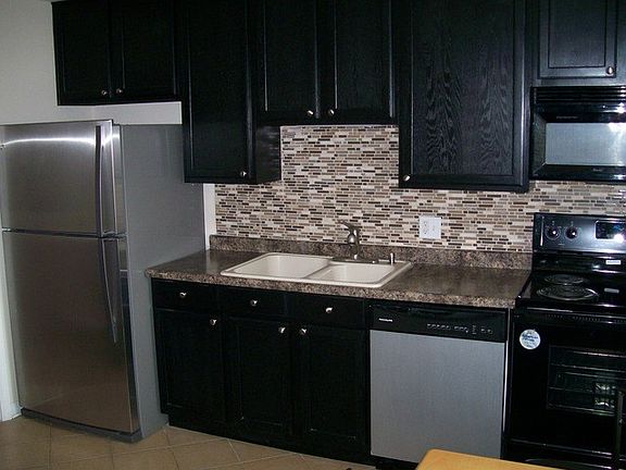 4th image of 37046 N Bernice Dr