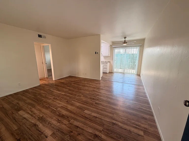 Ocean Hills Apartment Homes — Photo 9