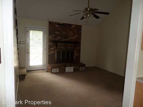 4th image of 6390 Hawfield Dr