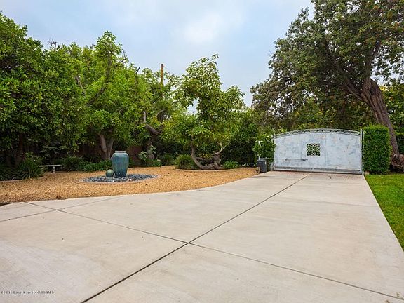 3210 Lombardy Rd Pasadena CA-large-025-2