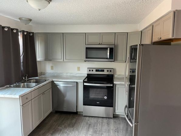 339 SW H St APT G