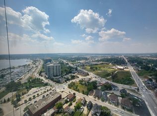 39 Mary St #3010, Barrie, ON L4N 1S9