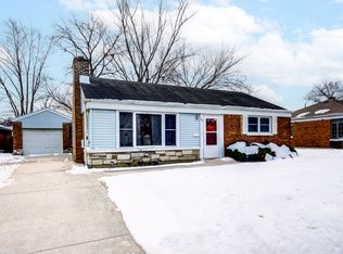 49 Sauk Trl, Park Forest, IL 60466