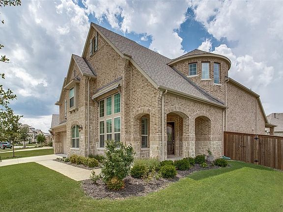 3rd image of 7809 Krause Springs Dr