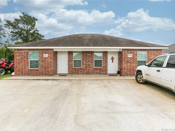 899 Hampton Ln, Iowa, LA 70647