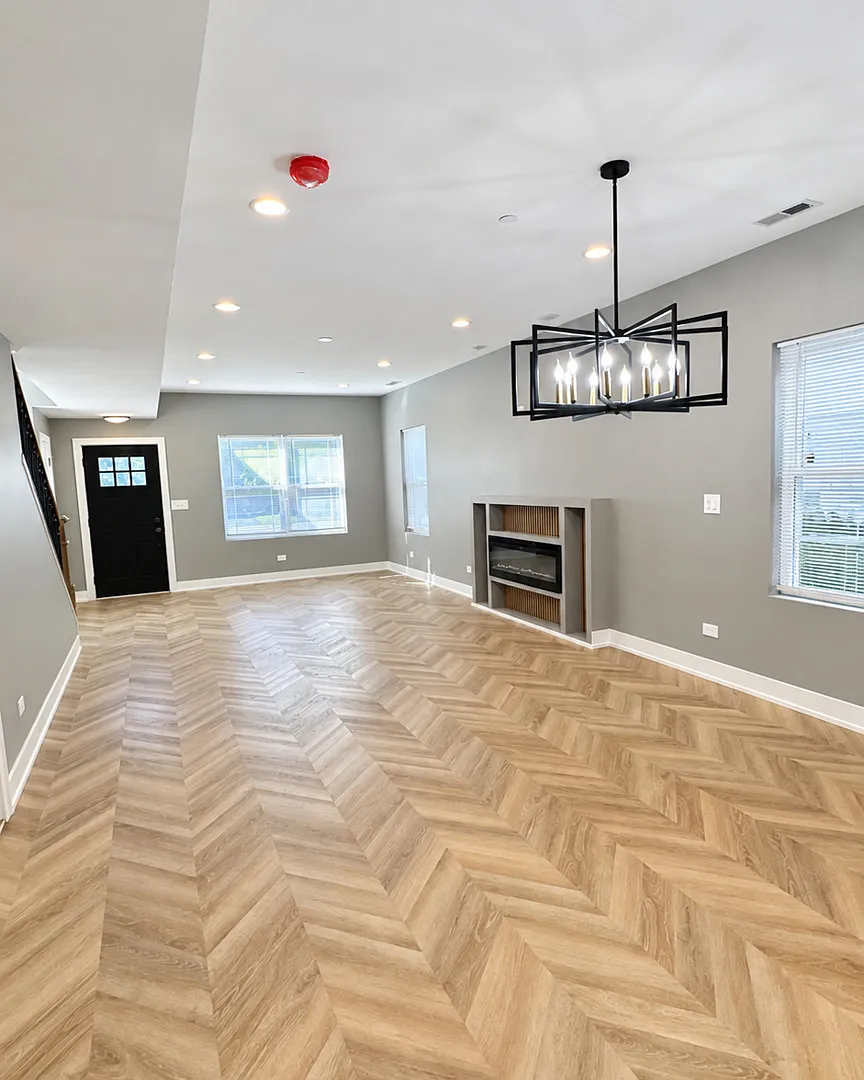 3 bed, 2.5 bath, 1700 sqft, $3,000 — Photo 4
