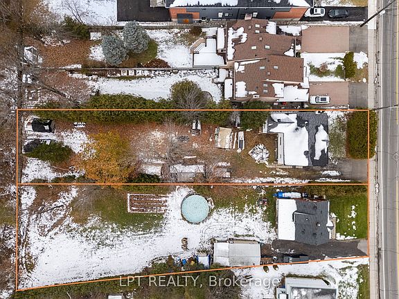 5th image of 3794 Albion Rd