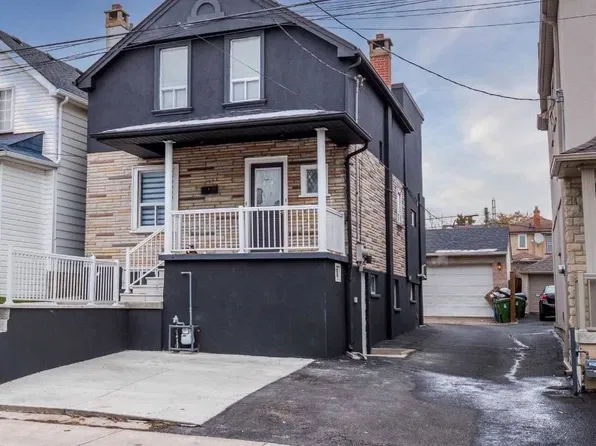 169 Chambers Ave, Toronto, ON M6N 3M5