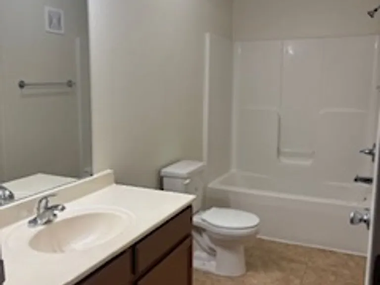 Kinway Apartments - TK — Photo 12