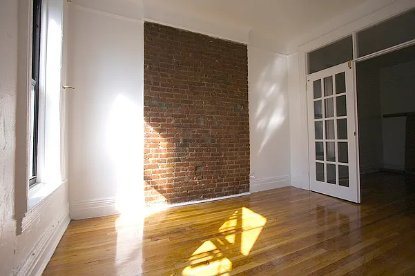 Rented by Citi-Village | media 11