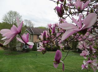 890 Haldeman Rd, Schwenksville, PA 19473