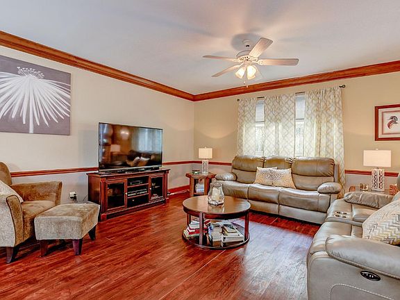 5th image of 524 Oregano Dr
