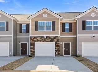 48 Sunriff Ct, Greer, SC 29651