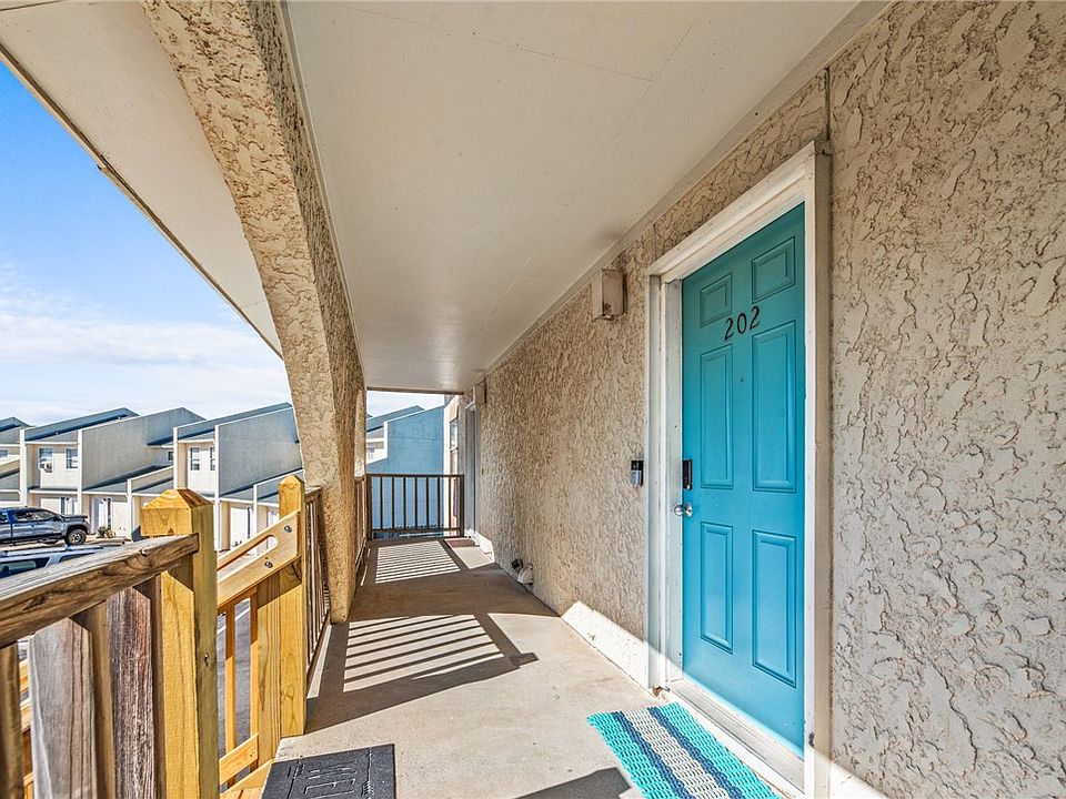 13910 Mingo Cay Ct APT 202, Corpus Christi, TX 78418 | MLS