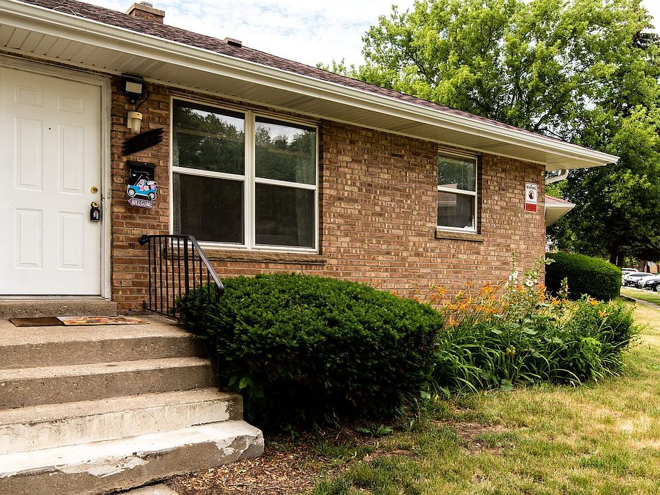 1st image of 634 Pickus Ct