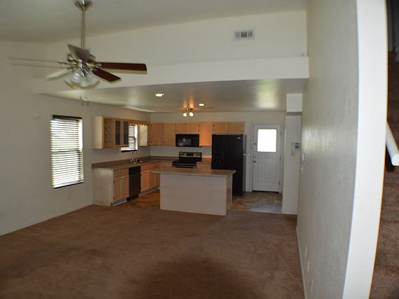 Kitchen/Living room 1