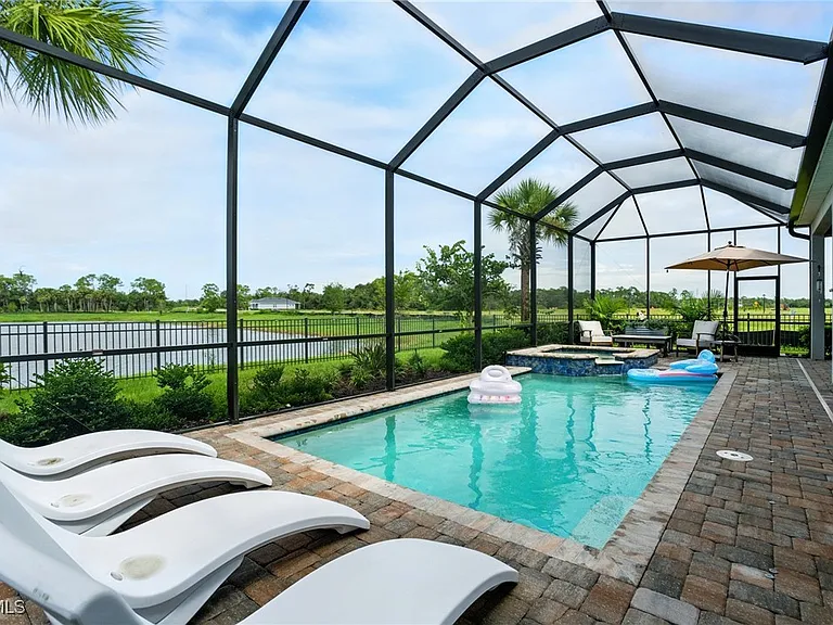 7002 Del Webb Oak Creek Blvd — Photo 21