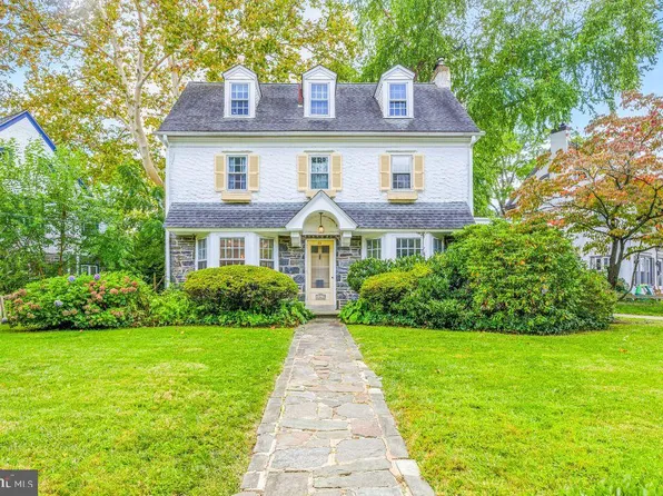 66 W Lodges Ln, Bala Cynwyd, PA 19004