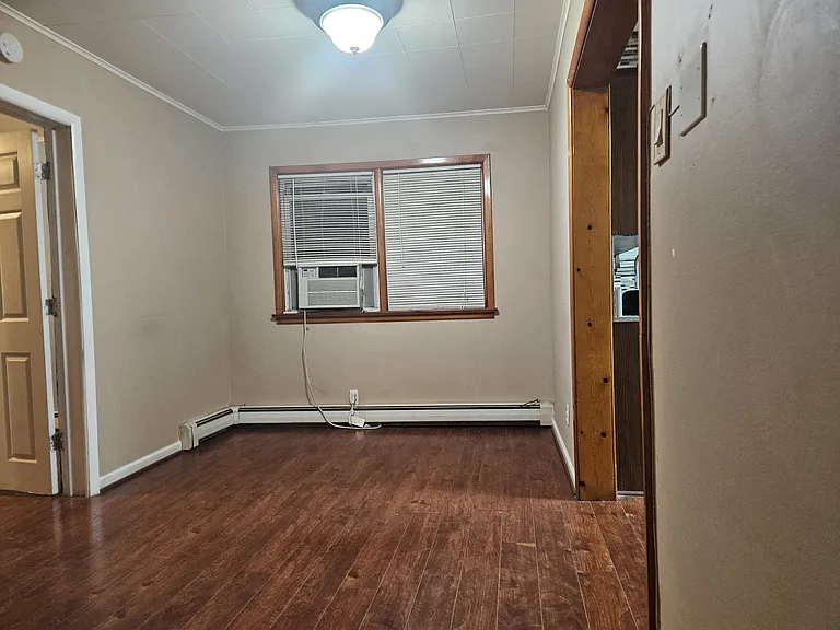 289 Nagel St #2 — Photo 14