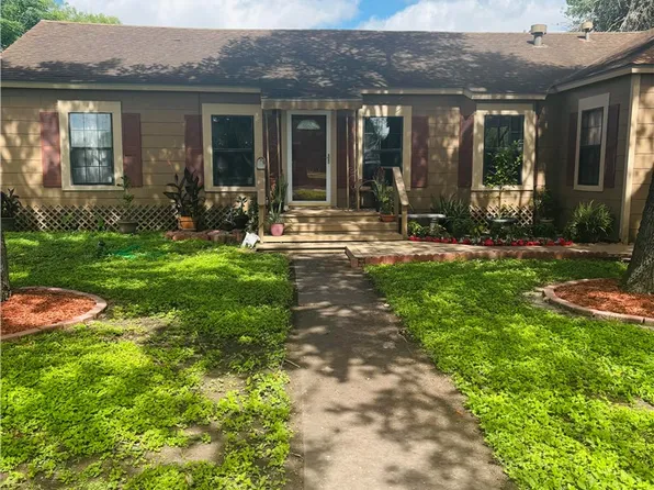 845 N Reynolds St, Alice, TX 78332