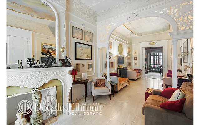 Rented by Douglas Elliman | media 23