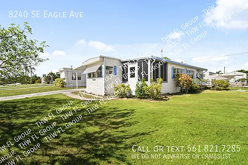 8240 SE Eagle Ave Photo 1
